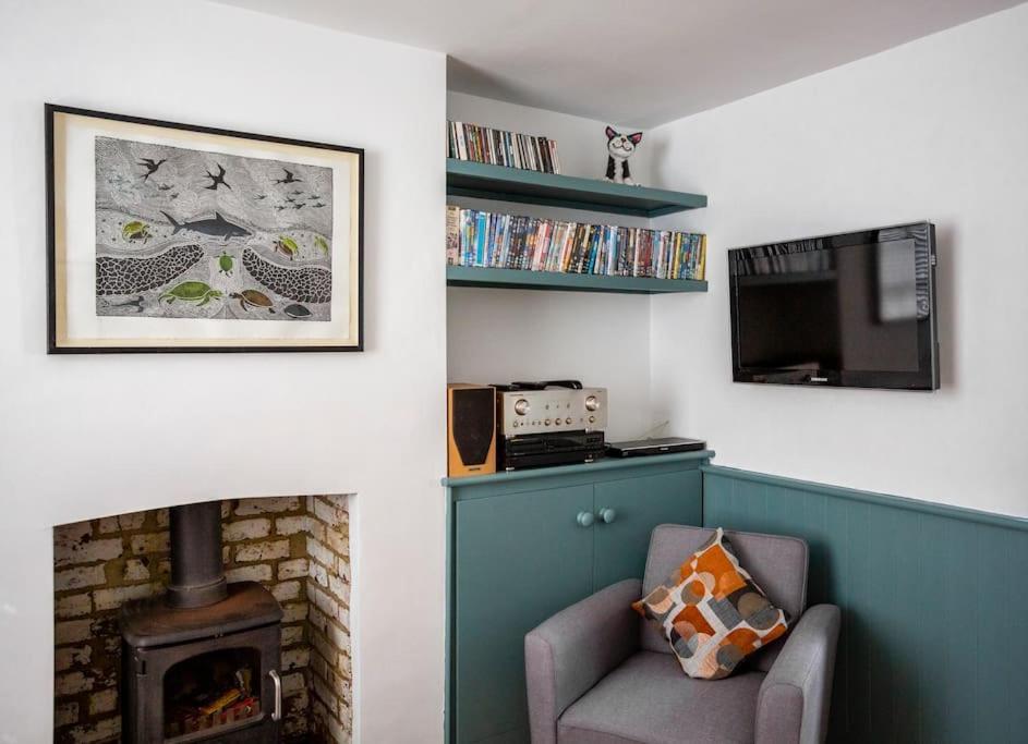 Old Anchor Cottage, Broadstairs. *
